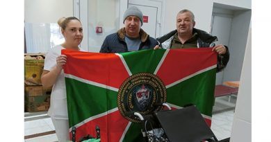 Хвалынский инвалид 1-й группы, Василий Ведякин передал раненым бойцам дорогостоящую инвалидную коляску на электрическом приводе