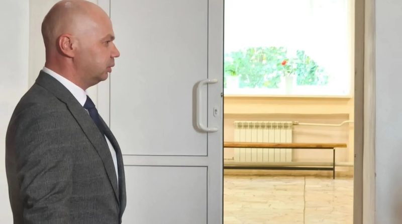 ⚡На встрече с жителями поселка Возрождение и.о. главы района Михаил Визгалов просил озвучить все проблемы ⚡На встрече с жителями поселка Возрождение и.о. главы района Михаил Визгалов просил озвучить все проблемы